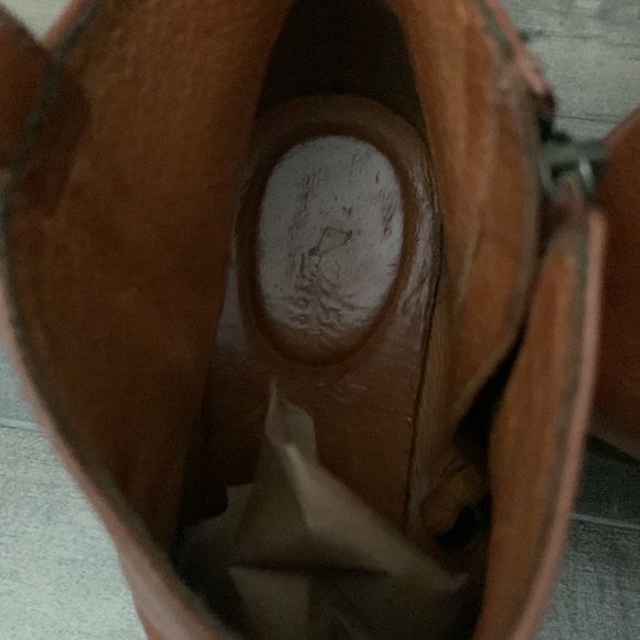 MADEWELL COGNAC BROWN BOOTIES - Picture 7 of 8